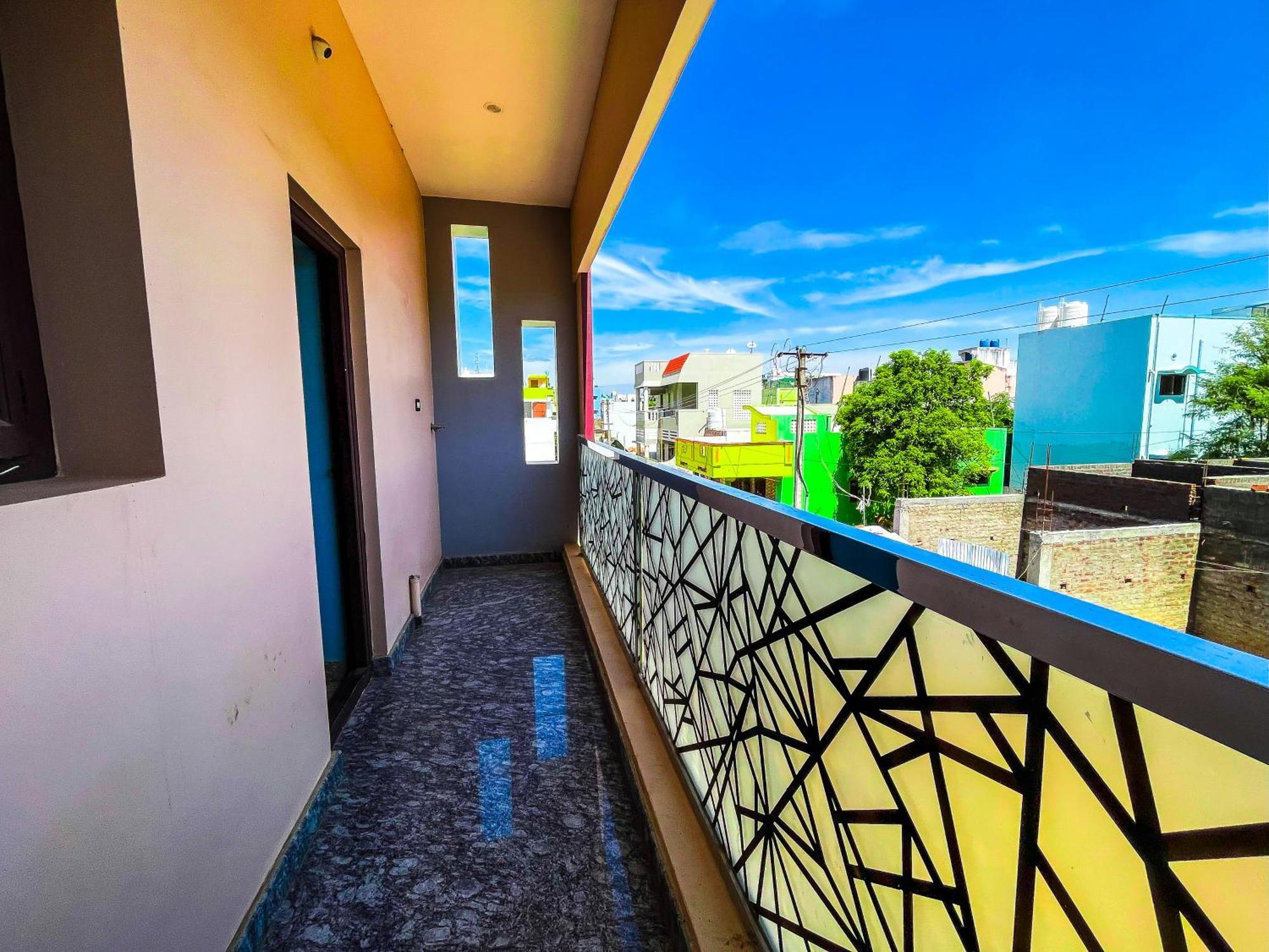 Royal Castle Residency Apartment Pondicherry Exterior photo
